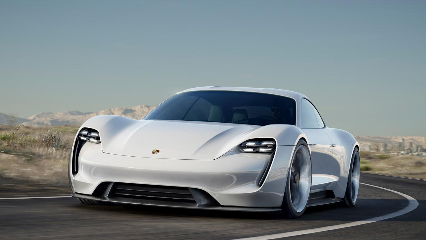 Porsche_Mission_E_Concept_8