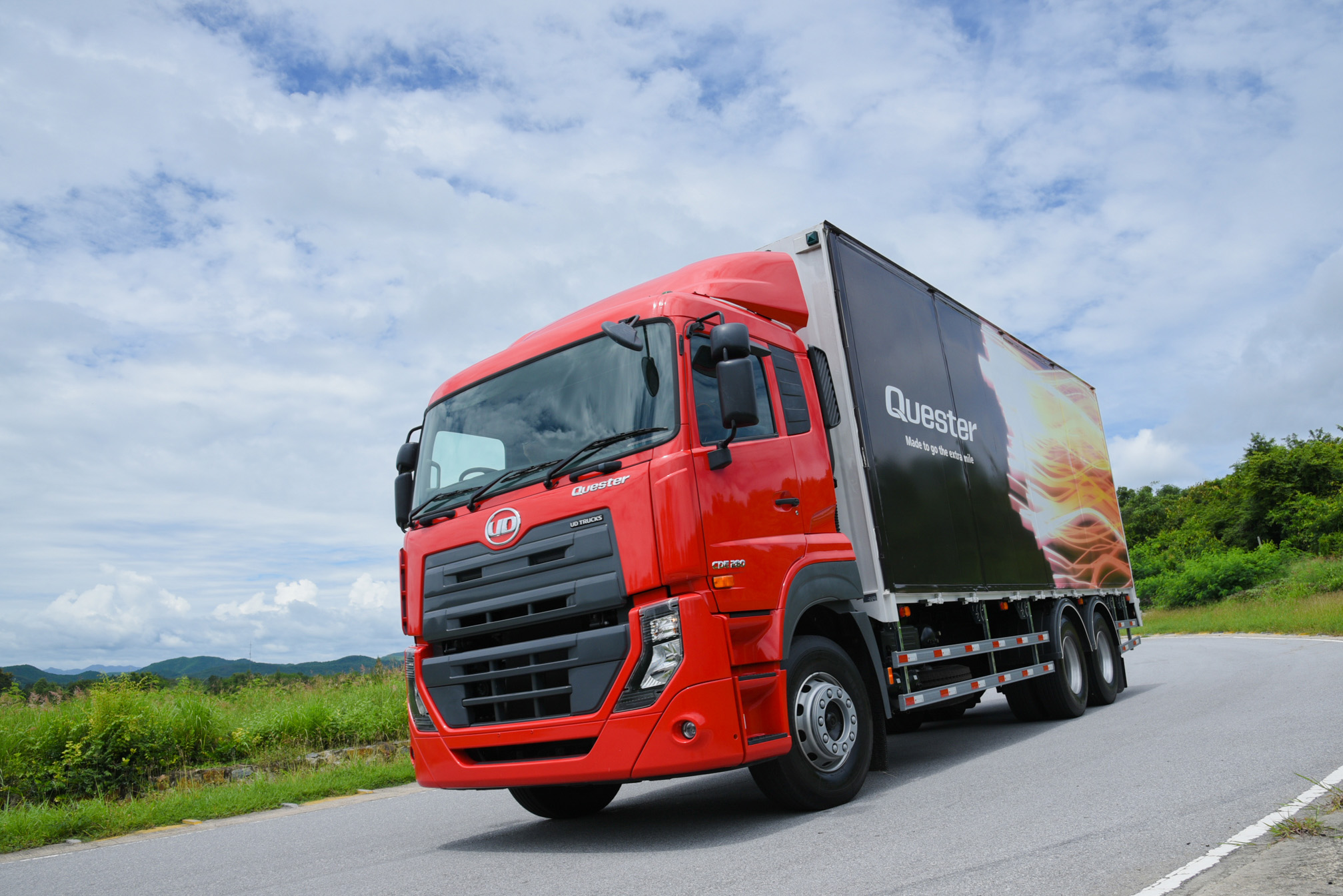 UD Trucks - Quester 03