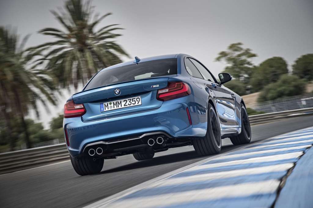 2016 BMW M2 (8)