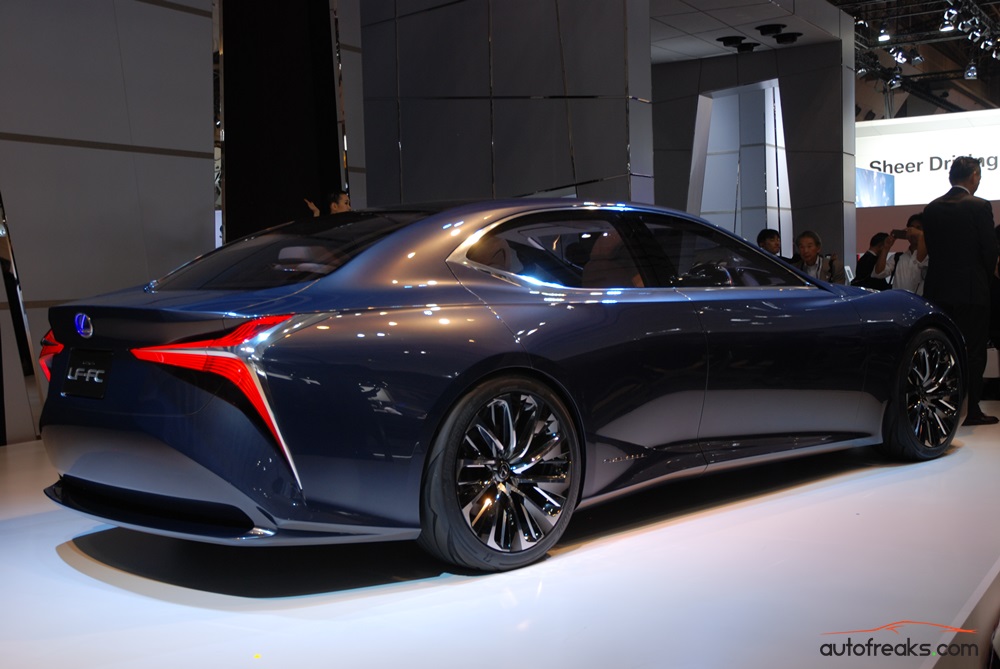 Lexus LF-FC - 2