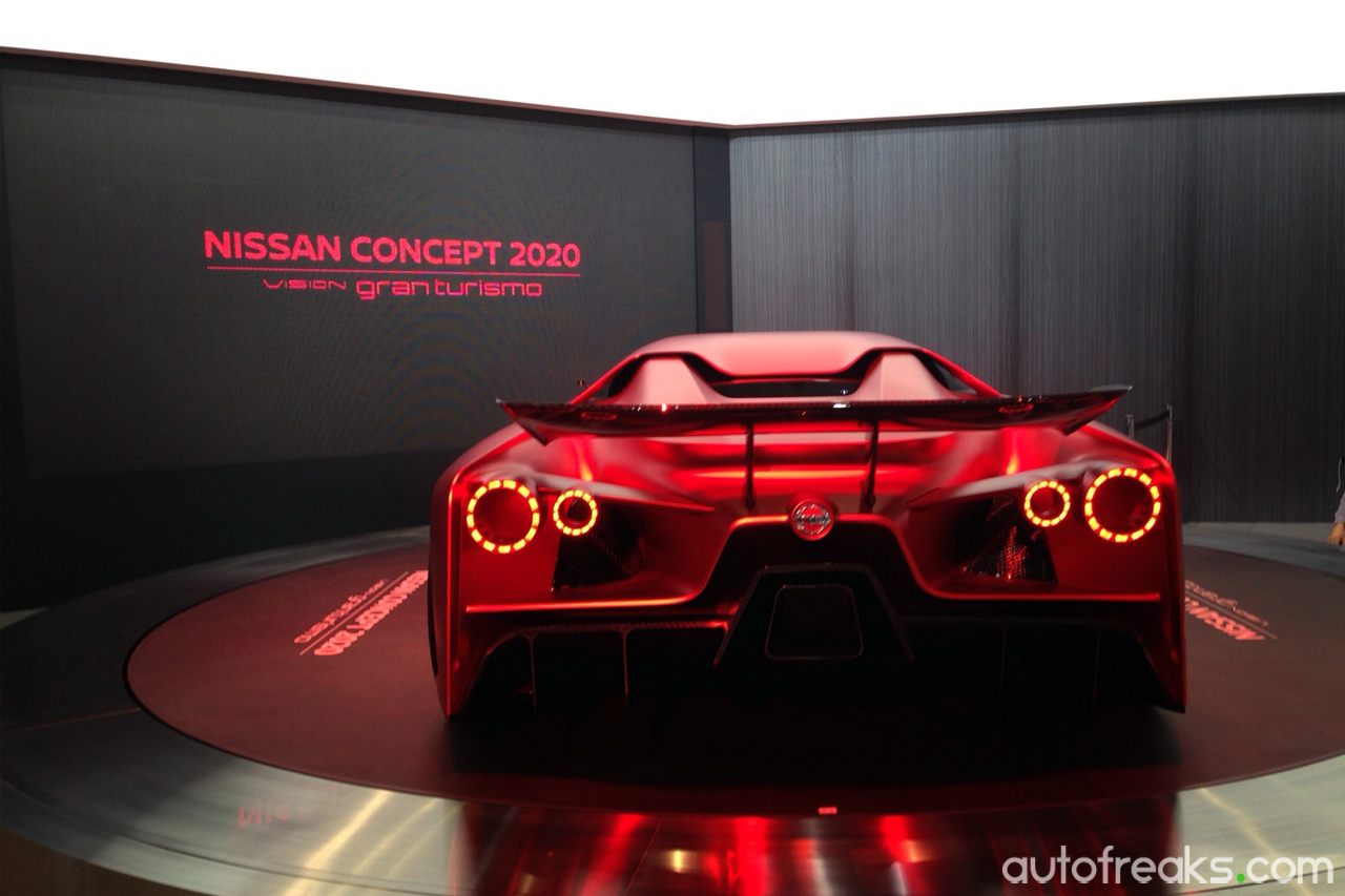 Nissan_Concept_2020_Vision_Gran_Turismo_8