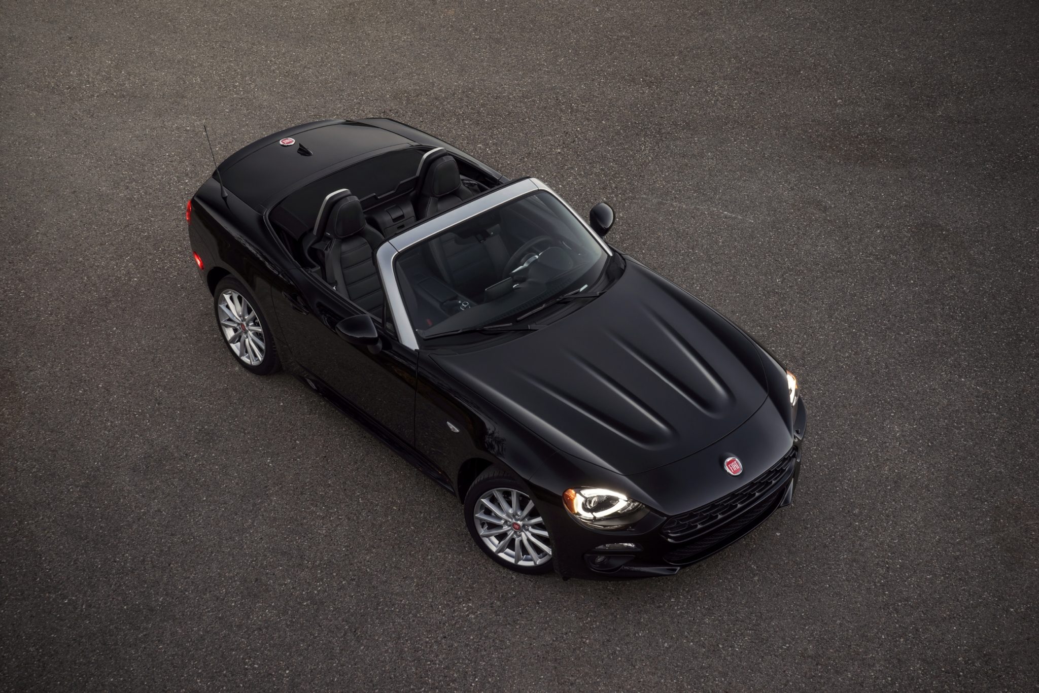 2017_Fiat_124_Spider (22)