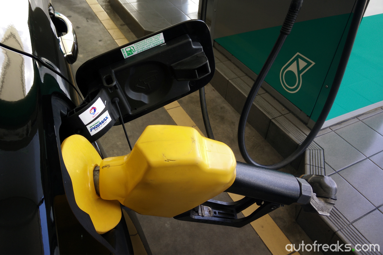 Petronas_Petrol_Pump
