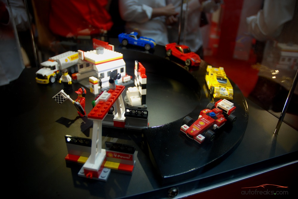 Shell V-Power Lego Collection - 1