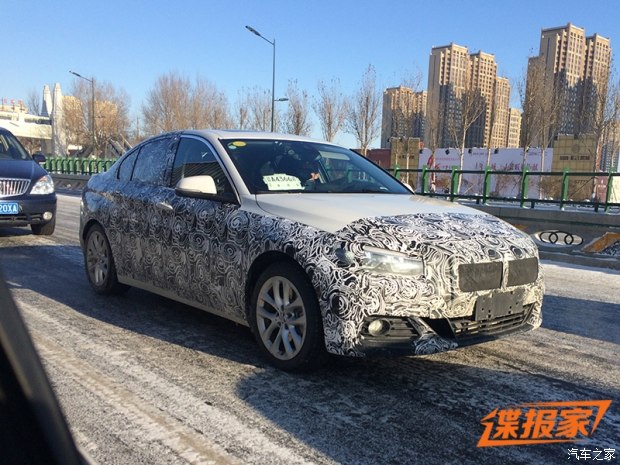 BMW_1_Series_Sedan_Spied_1