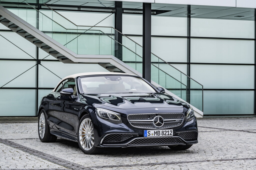 Mercedes-AMG S 65 Cabrio, Exterieur: Anthrazithblauexterior: anthracite blue, fabric soft top beige