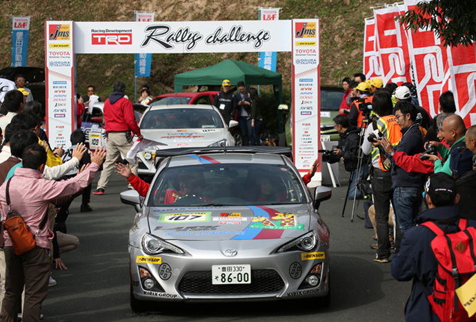 Toyota_japanese_rally_championship_7