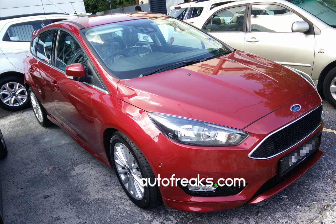 2016_Ford_Focus_Spied_2