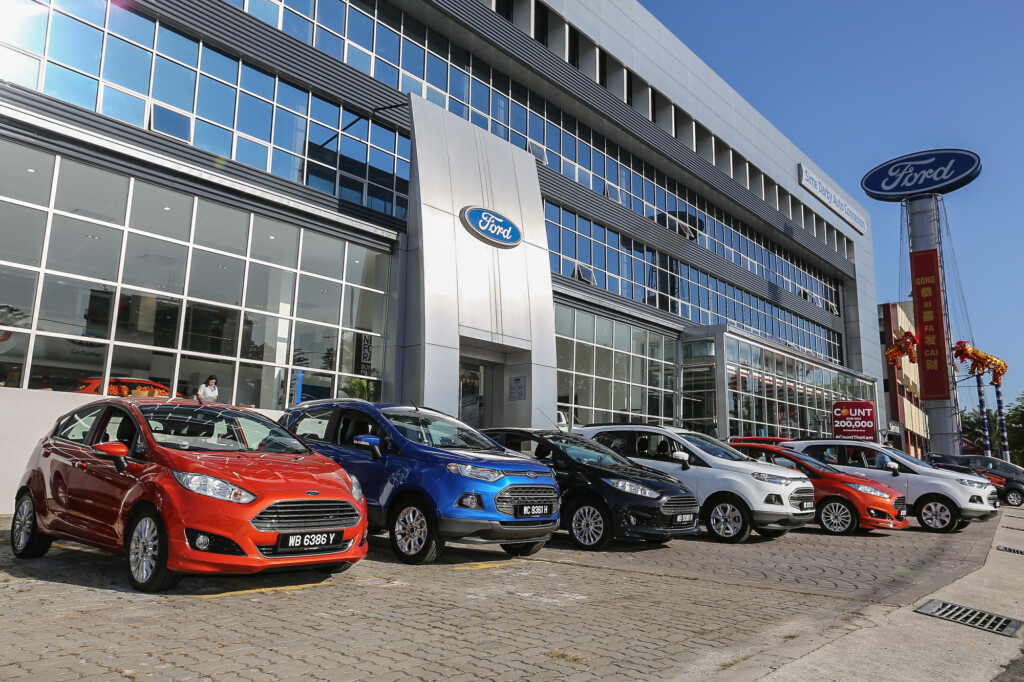 Ford_Fiesta_EcoSport_Prosperity_Drive_2016 (1)