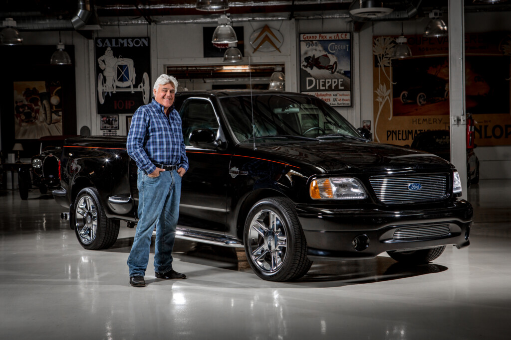 Ford Motor Company and Jay Leno, renowned auto enthusiast and star of Jay Leno’s Garage, are teaming up to auction the TV legend’s personal one-of-one 2000 Harley-Davidson F-150 at the 45th Anniversary Barrett-Jackson Scottsdale Auction at WestWorld of Scottsdale.