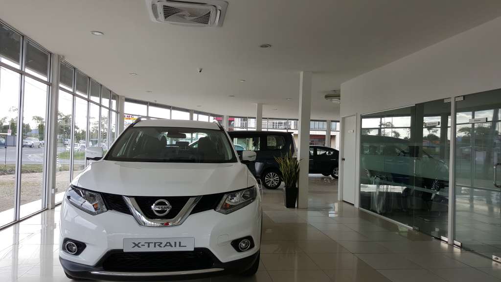 Mertzyu Auto Nissan 3S Centre_Showroom_1