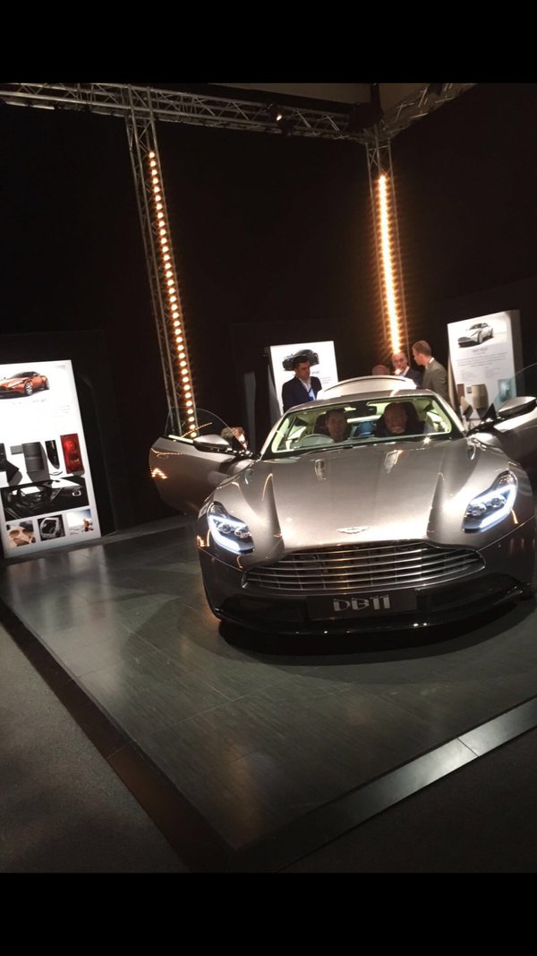 2017_Aston_Martin_DB11_Leaked