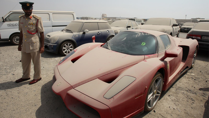 Ferrari_Enzo_Dubai_2