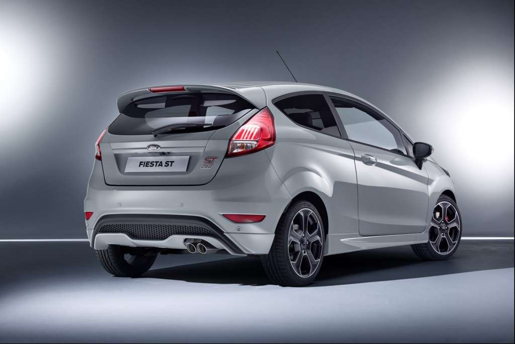 Ford Fiesta ST200 (3)