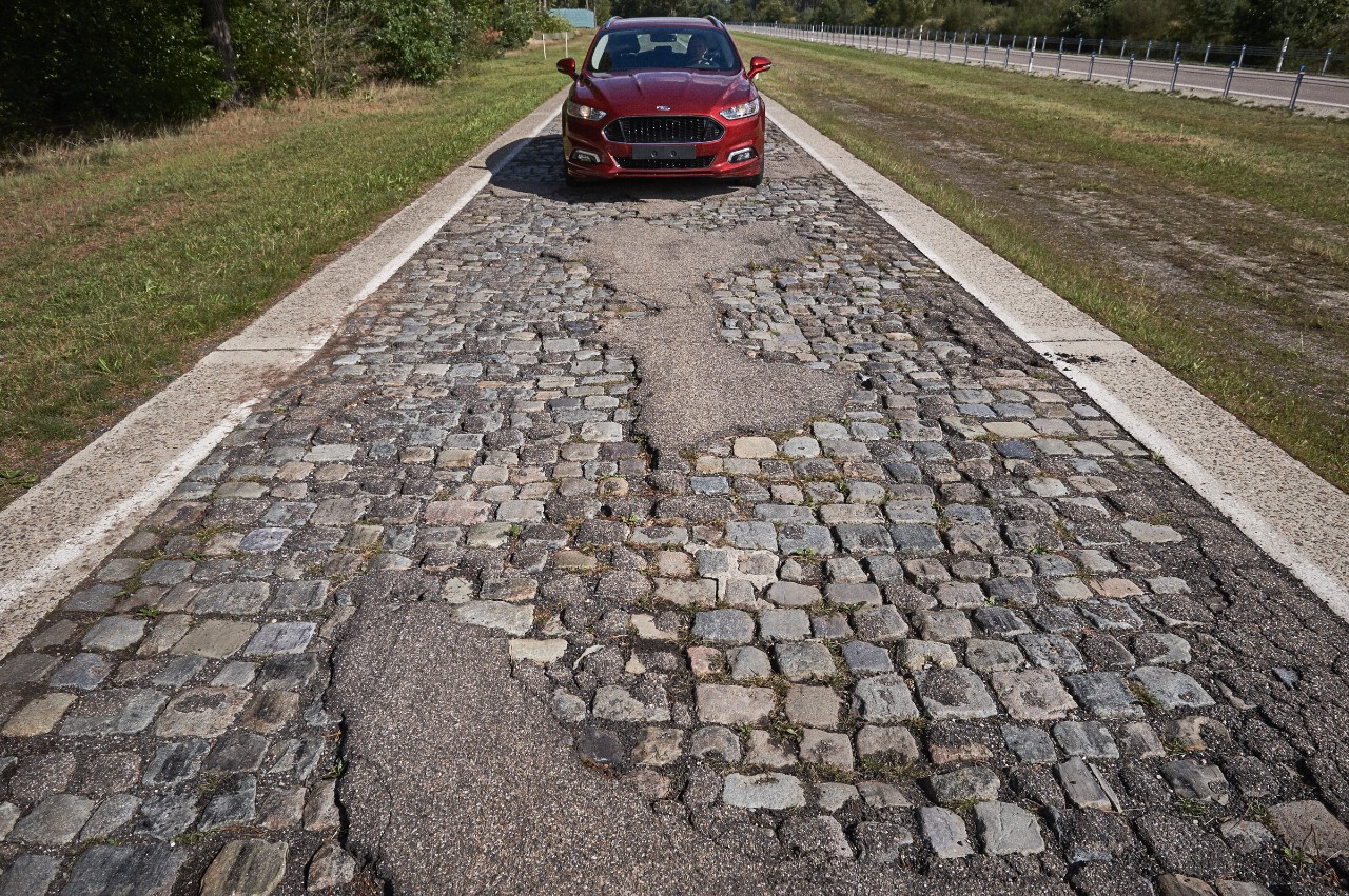 Ford2016_Potholes_Lommel_09