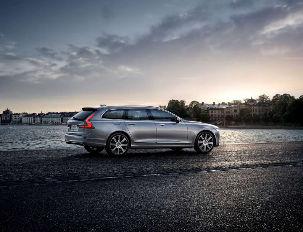 Volvo V90 Estate (3)