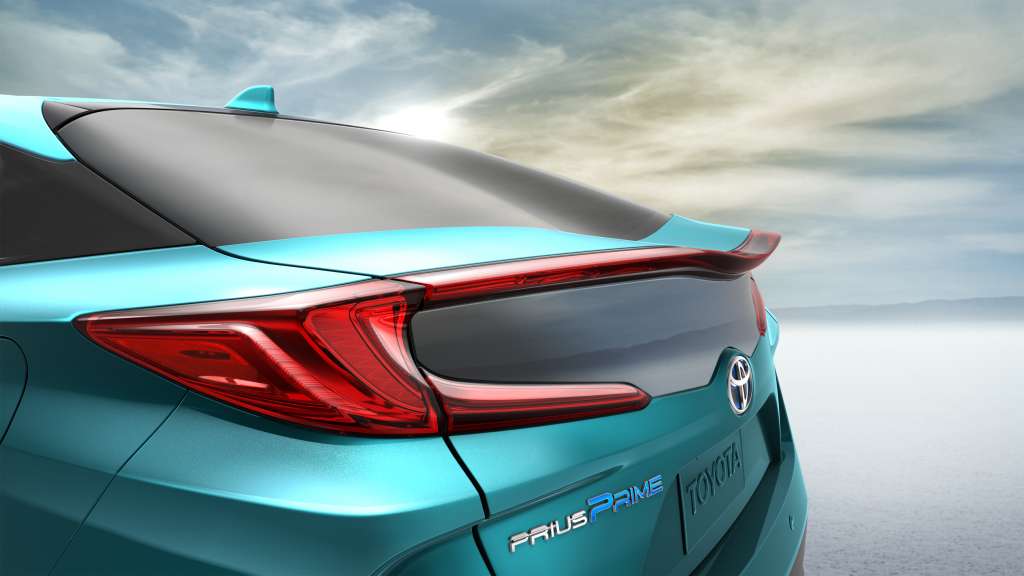 2017 Toyota Prius Prime Plug-in Hybrid (24)