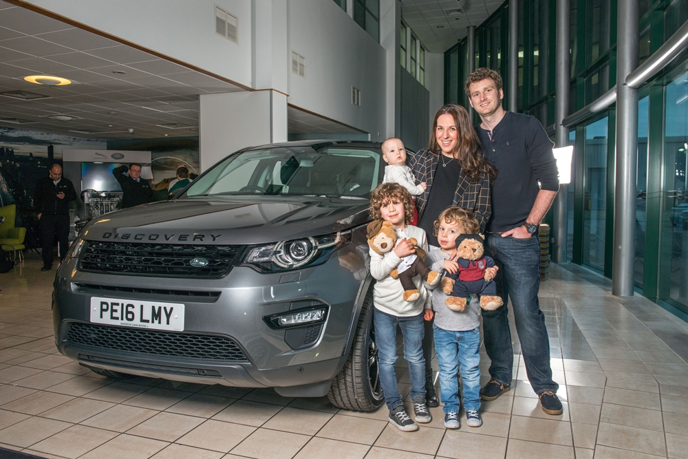 Land Rover Special Discovery Sport - 25