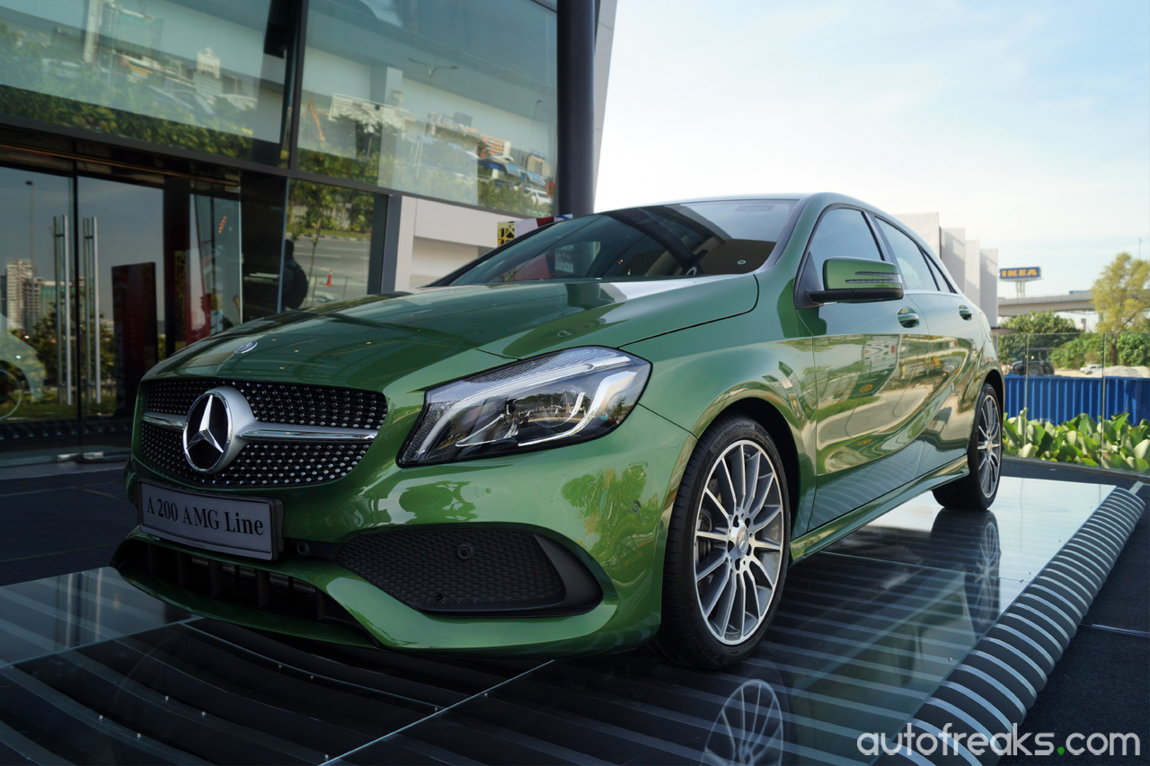 Mercedes-Benz_A_Class_Facelift_launch (1)