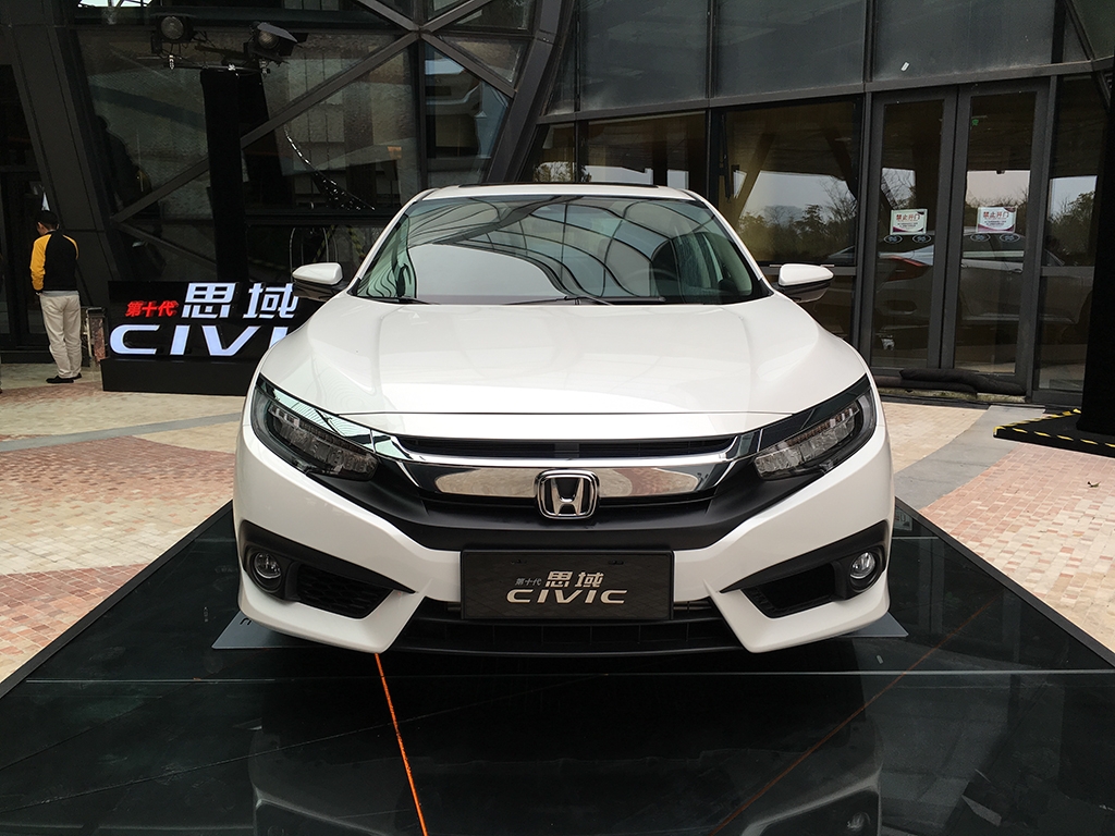 Honda_Civic_Turbo_China_3