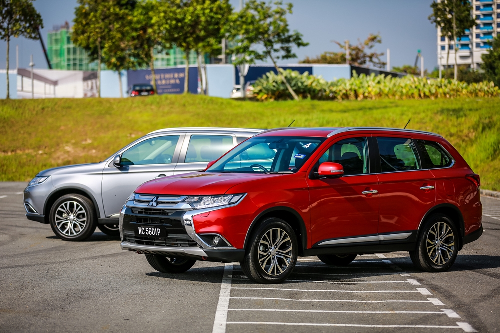 Mitsubishi Outlander - 153