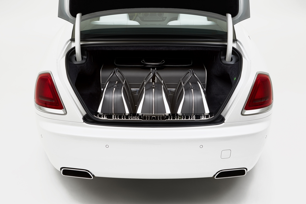 Roll-Royce Wraith Luggage Collection (8)