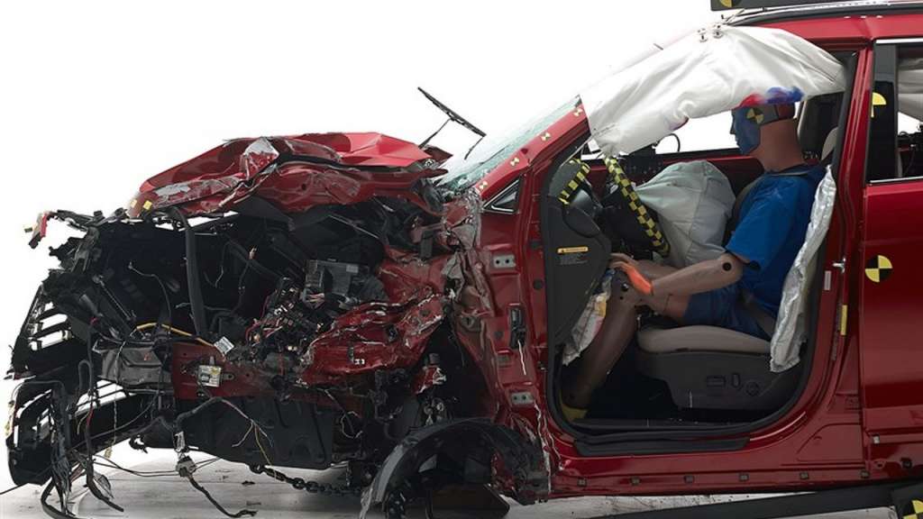 Hyundai Santa Fe Crash Test (4)