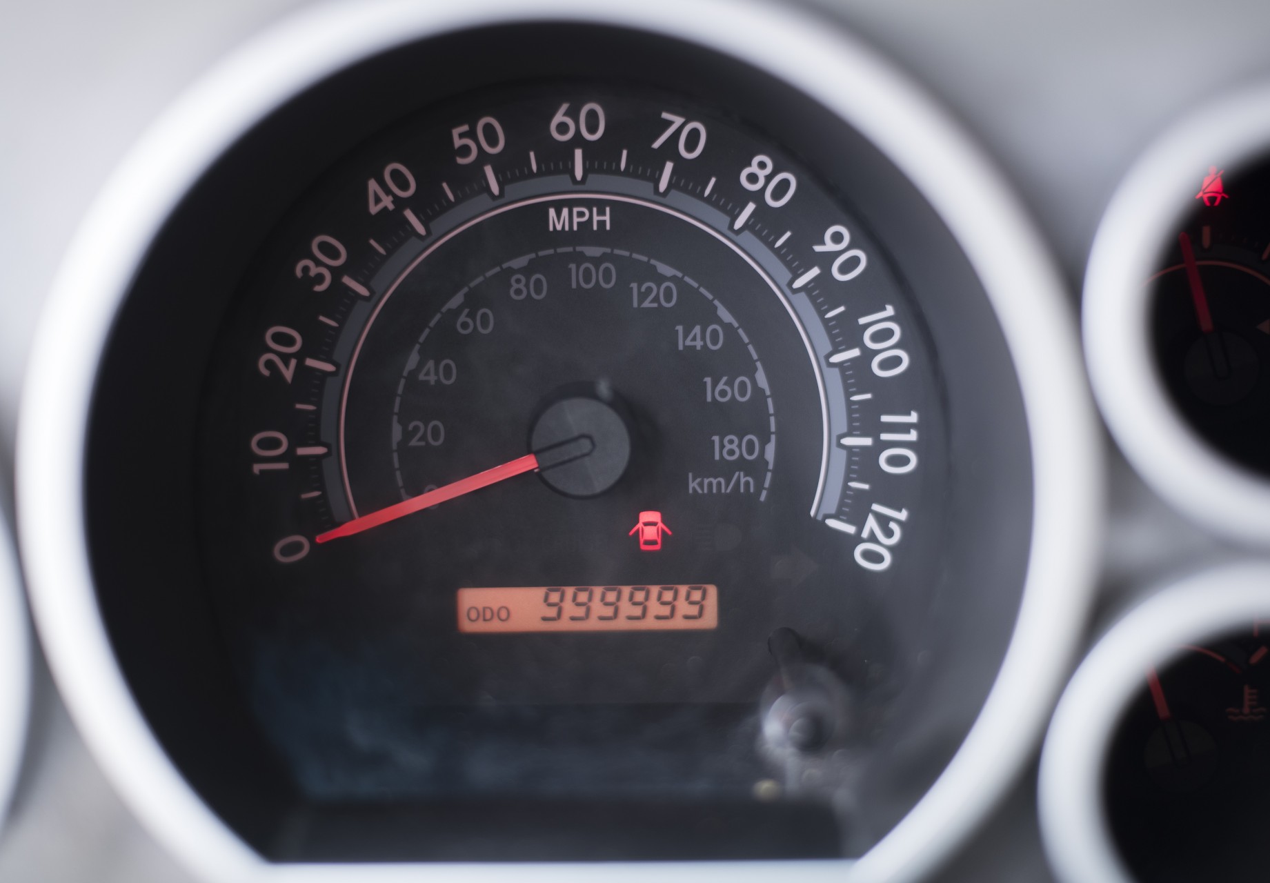 Toyota_Tundra_Millio_Miles (2)