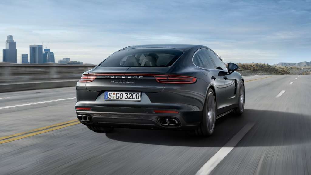 2016_Porsche_Panamera_Turbo (6)