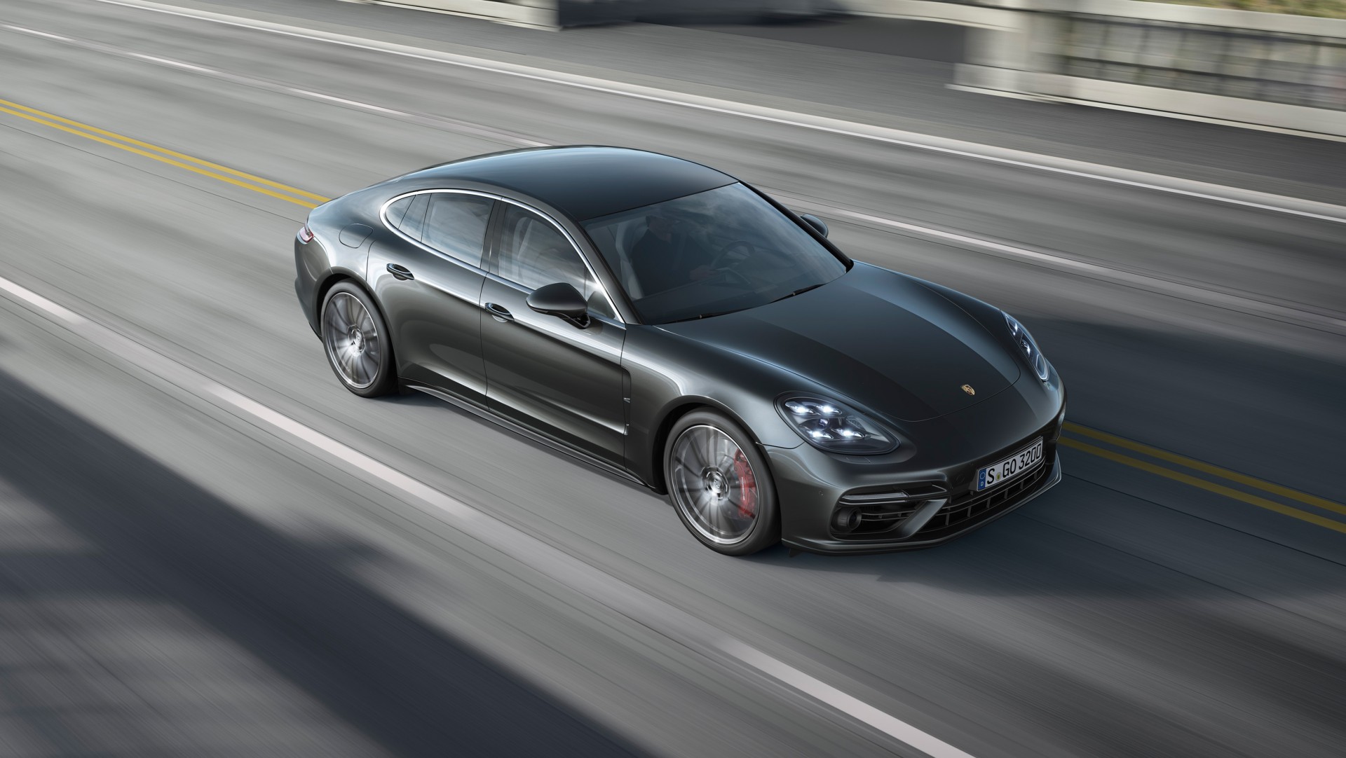 2016_Porsche_Panamera_Turbo (8)