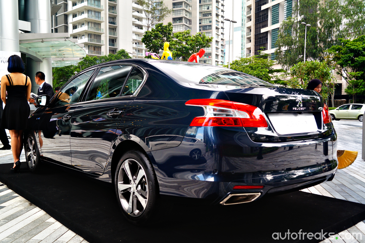 Peugeot_408_Launch (3)