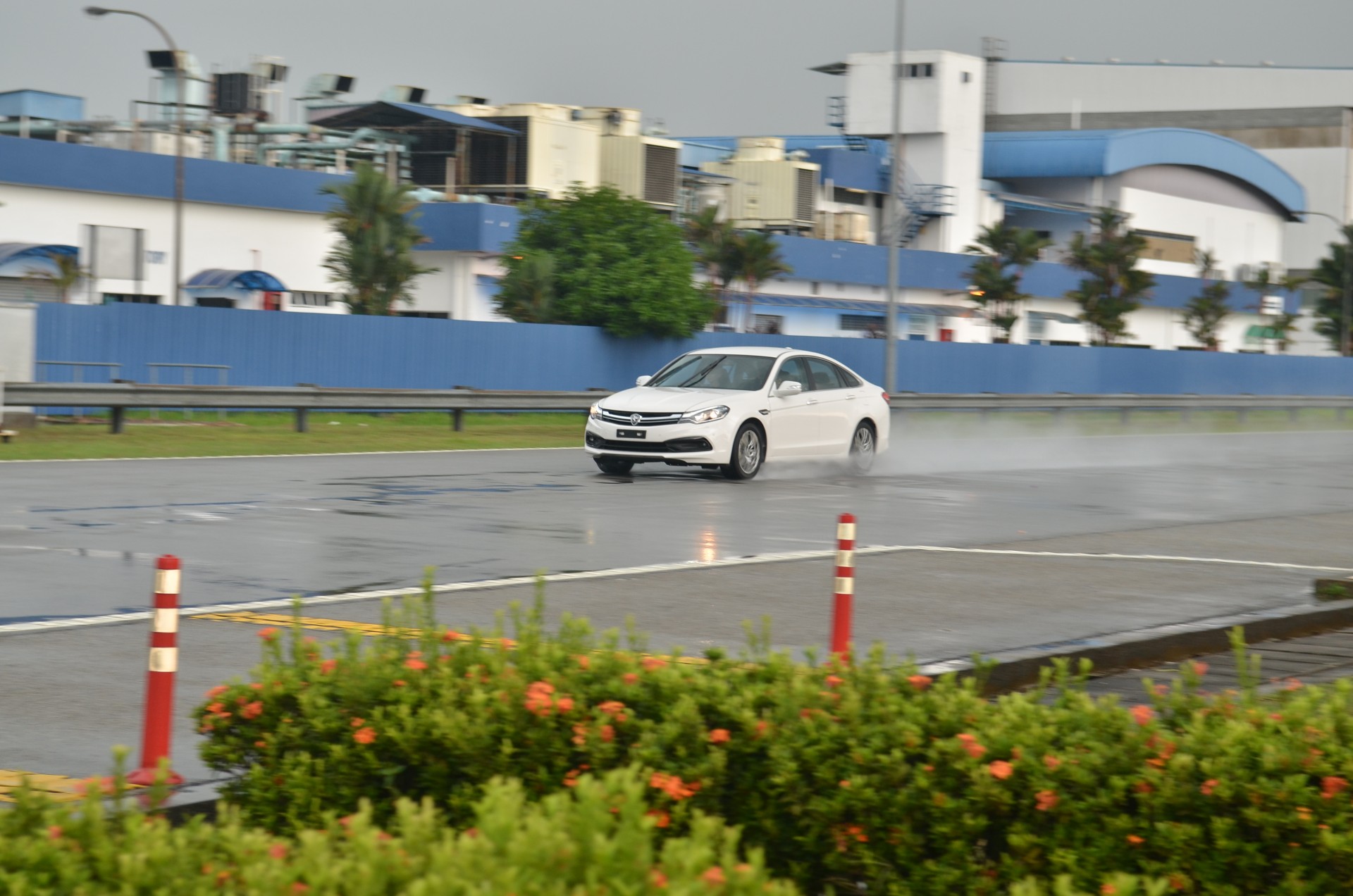 Proton_Perdana_Drive (7)