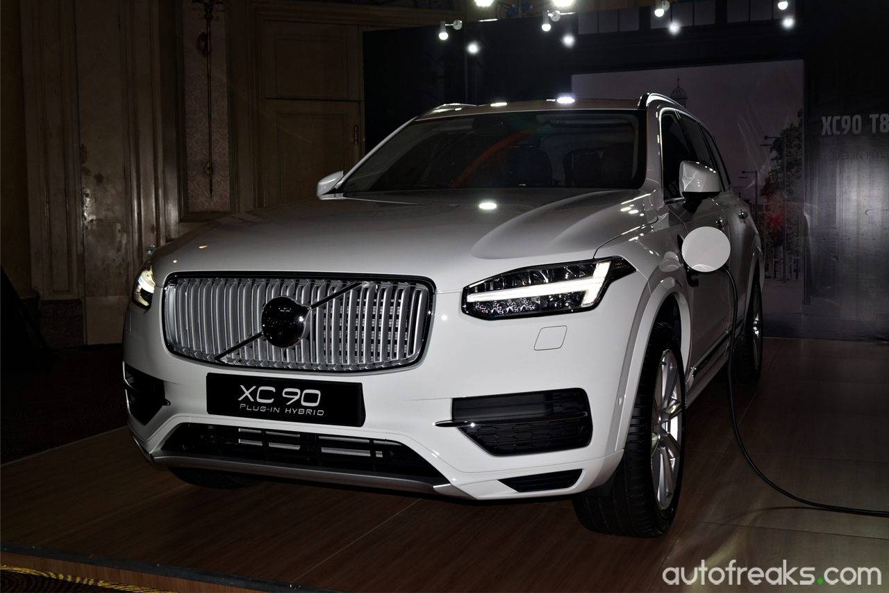 Volvo_XC90_T8_CKD (2)