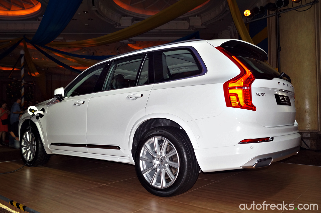 Volvo_XC90_T8_CKD (4)