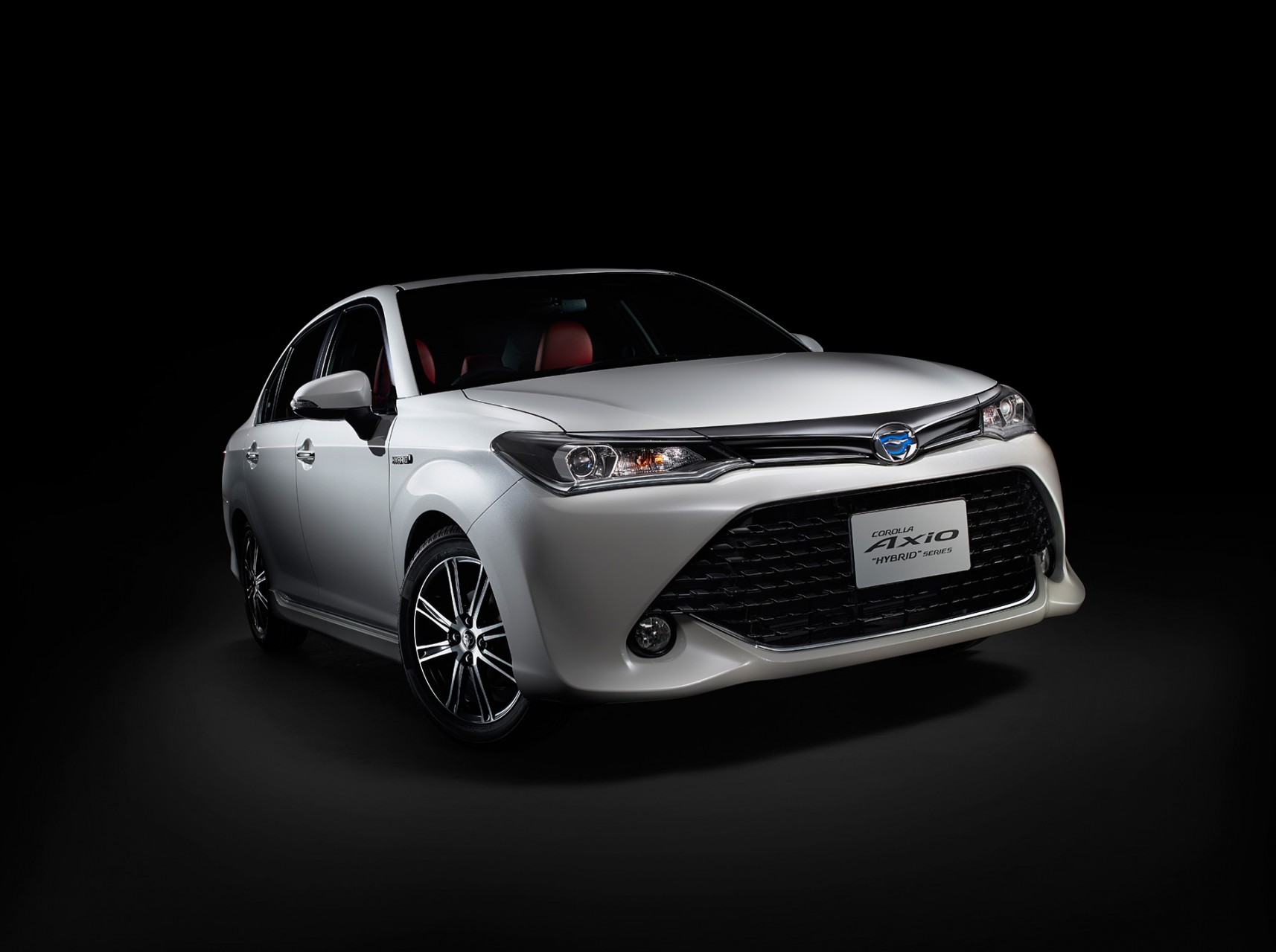 2016_Toyota_Corolla_Axio_50_Limited_Small (2)