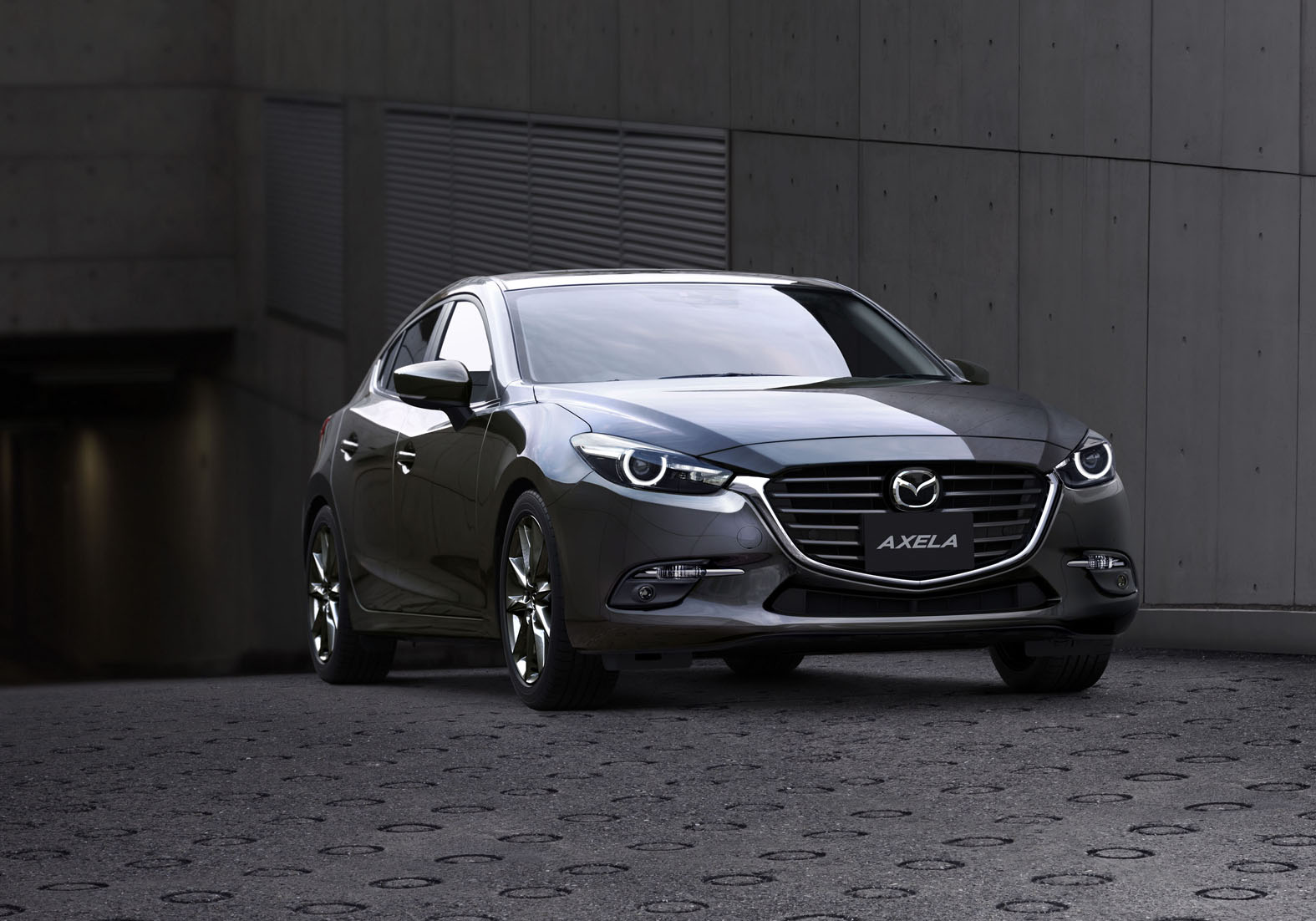 2017_Mazda_3_Facelift (60)