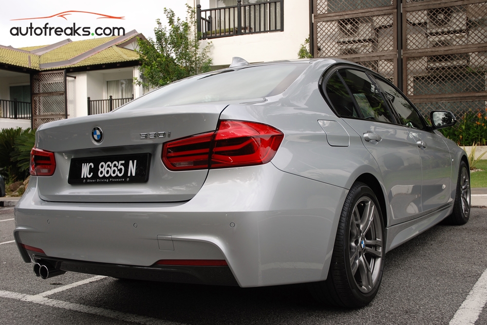 BMW 330i M Sport - 28