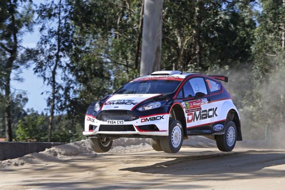 Ford_Fiesta_R5_rally