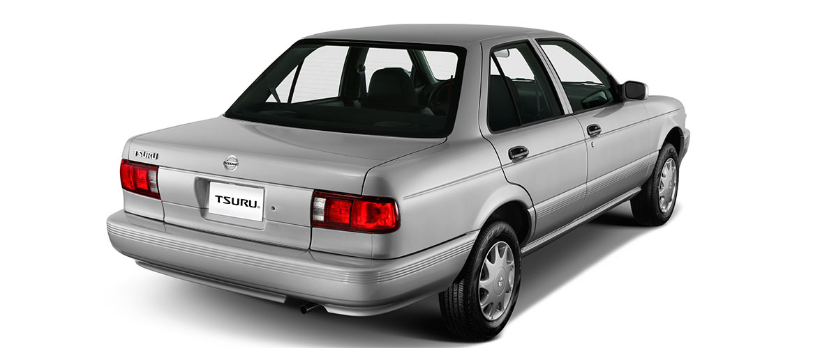 Nissan_Tsuru_2