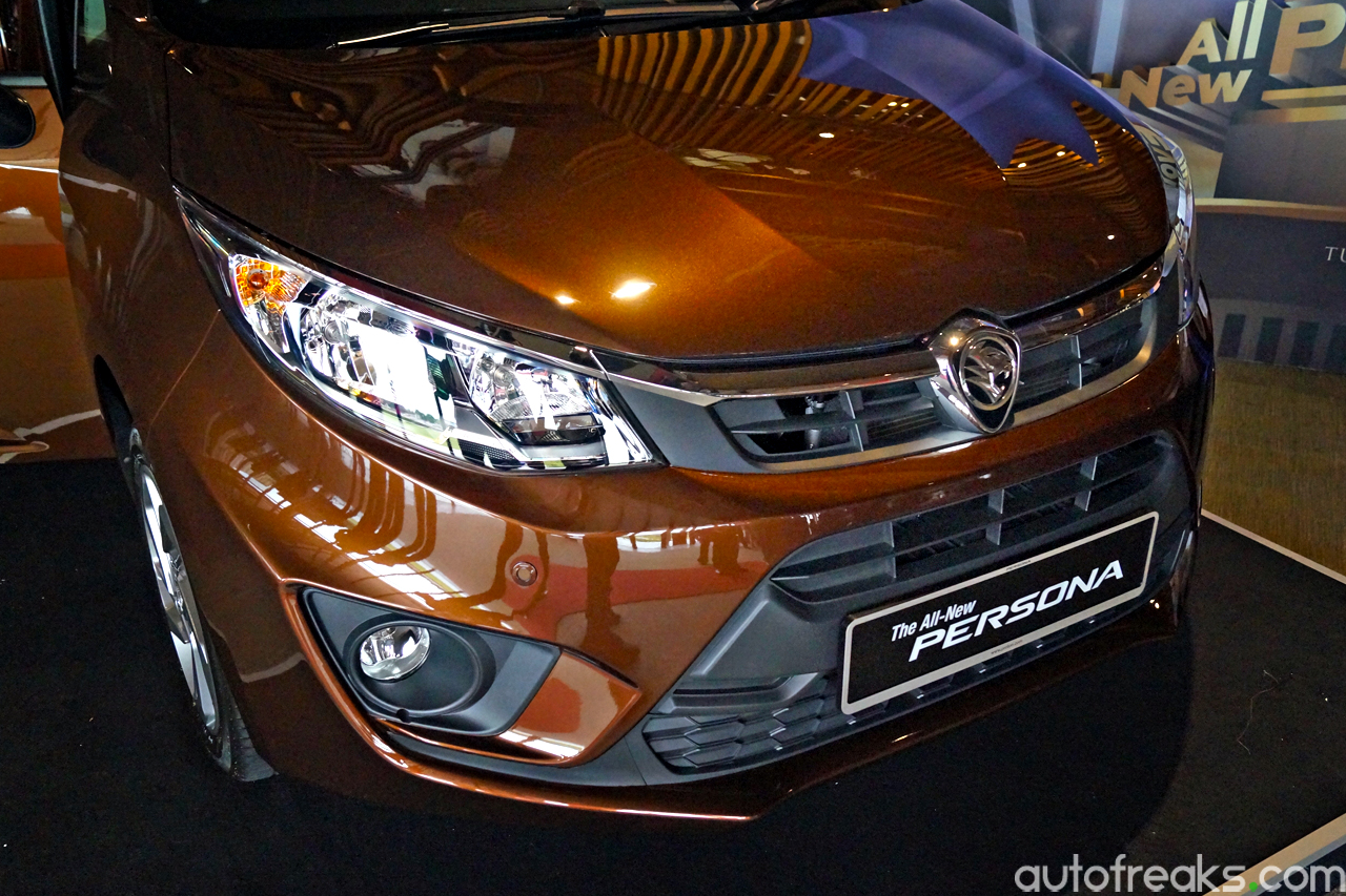 Proton_Persona_2016 (7)