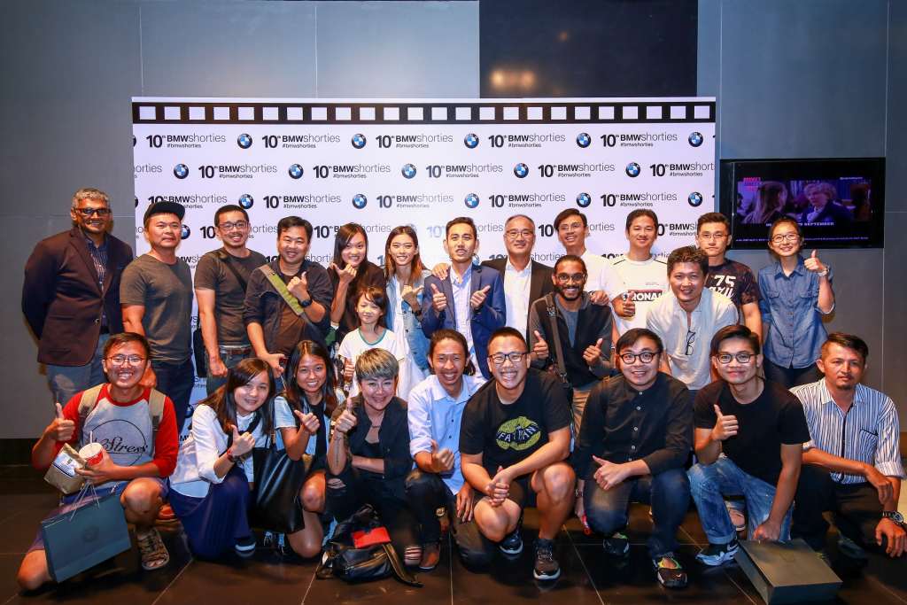 1. Mr. Han Sang Yun, Mr. Sashi Ambi and Sky Gan with the cast and crew o...