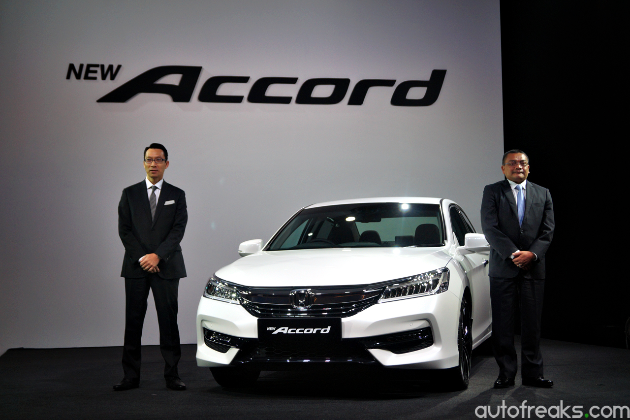 2016_Honda_Accord_facelift (1)