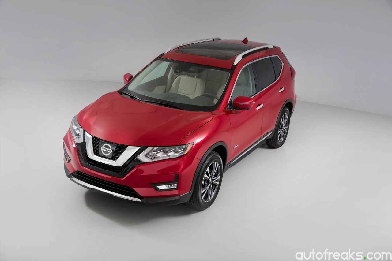 2017_Nissan_Rogue_Hybrid_1