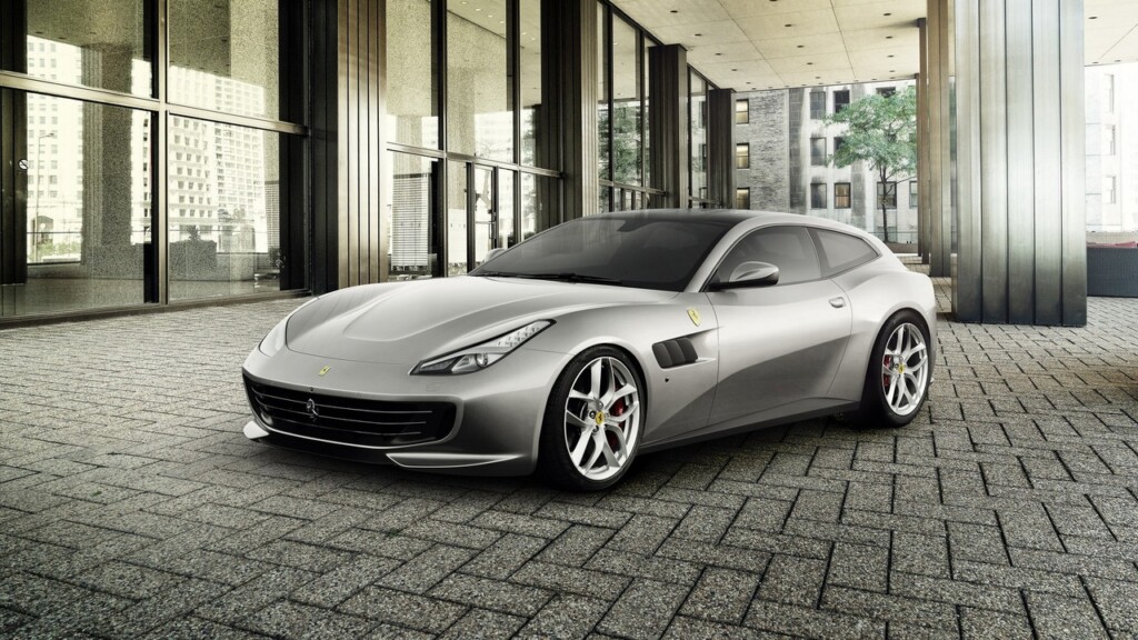 Ferrari GTC4 Lusso T (3)