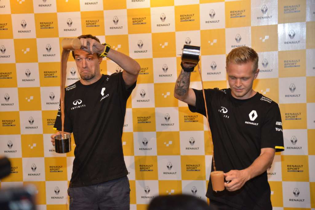 Great job at pulling that tea!