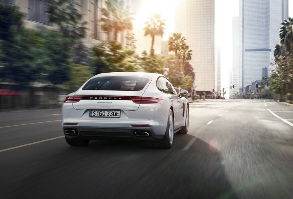 Porsche Panamera 4 E-Hybrid (6)