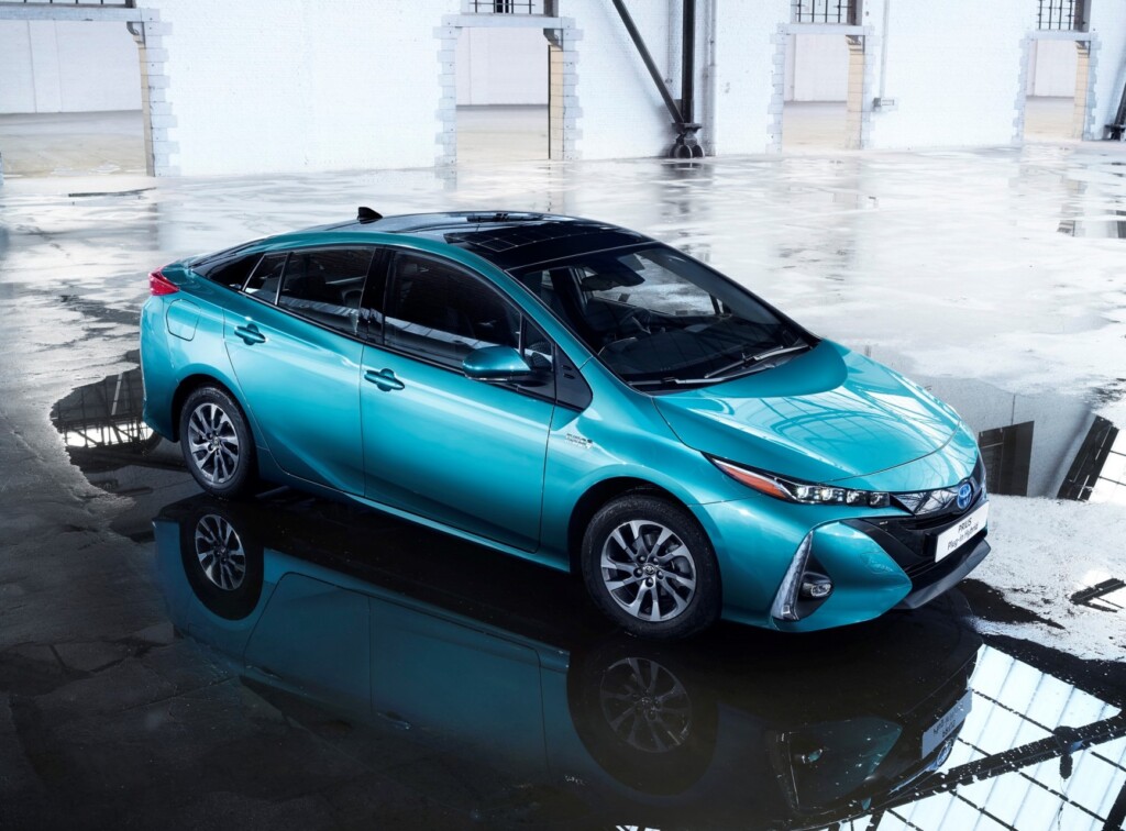 Prius-Plug-in-Hybrid-copy