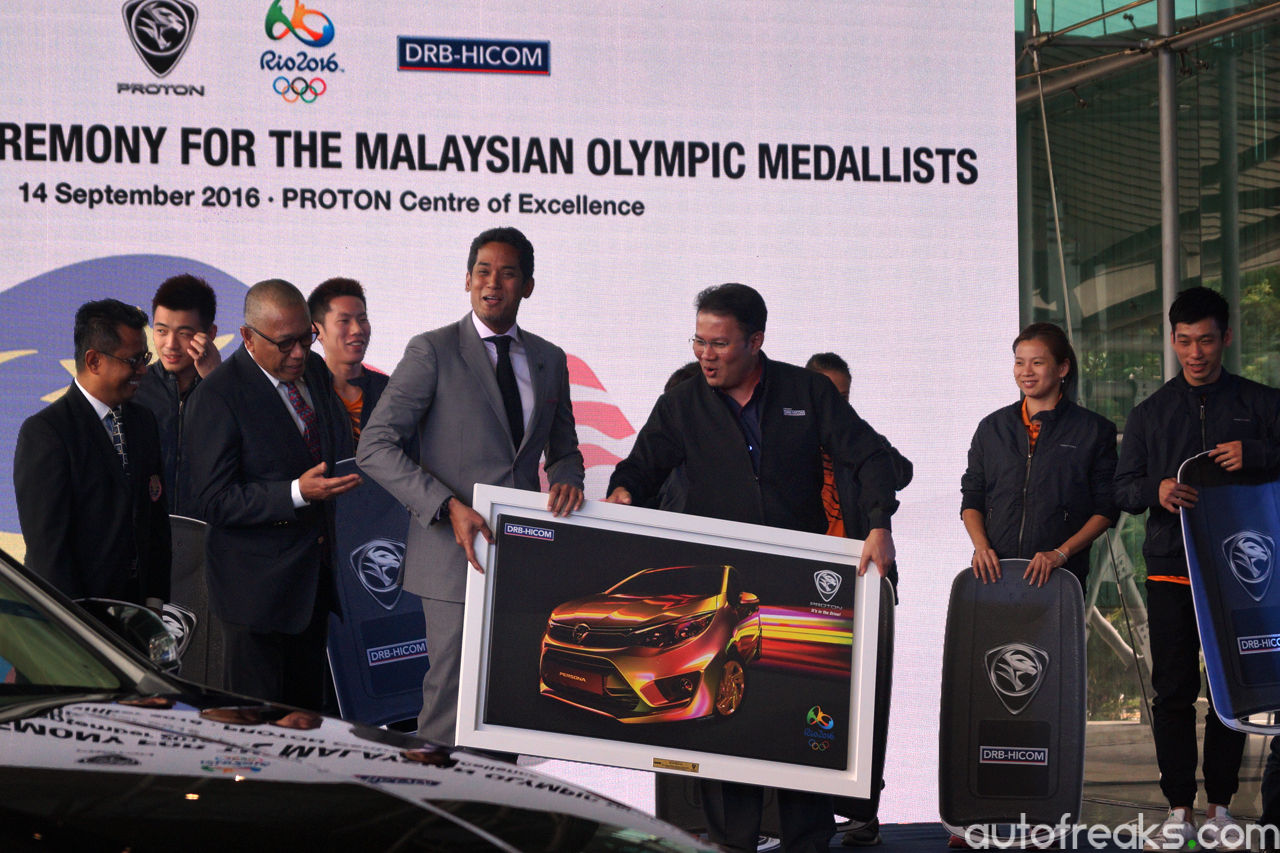 Proton_Olympic_Handover_2