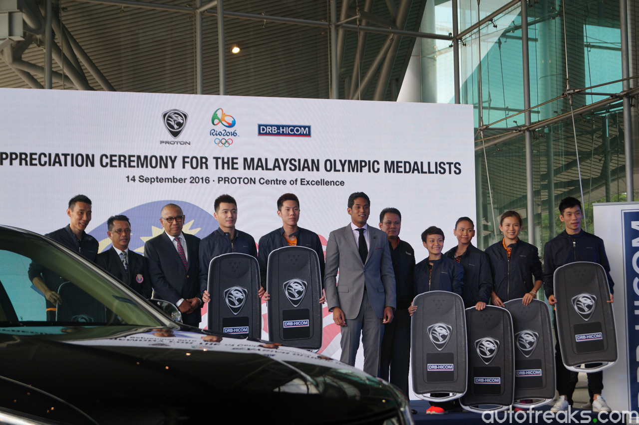 Proton_Olympic_Handover_3