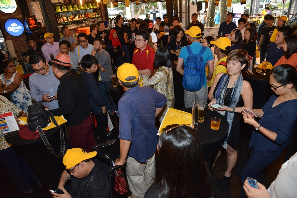 The crowd waiting in anticipation for the arrival of the Renault Sport Formula One team drivers